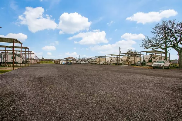 10759 N FM 730, Boyd, TX 76023