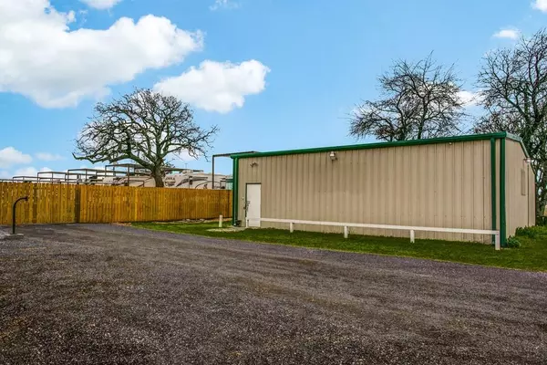 Boyd, TX 76023,10759 N FM 730