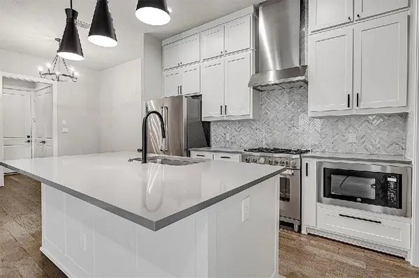 Arlington, TX 76013,123 Garden Court E