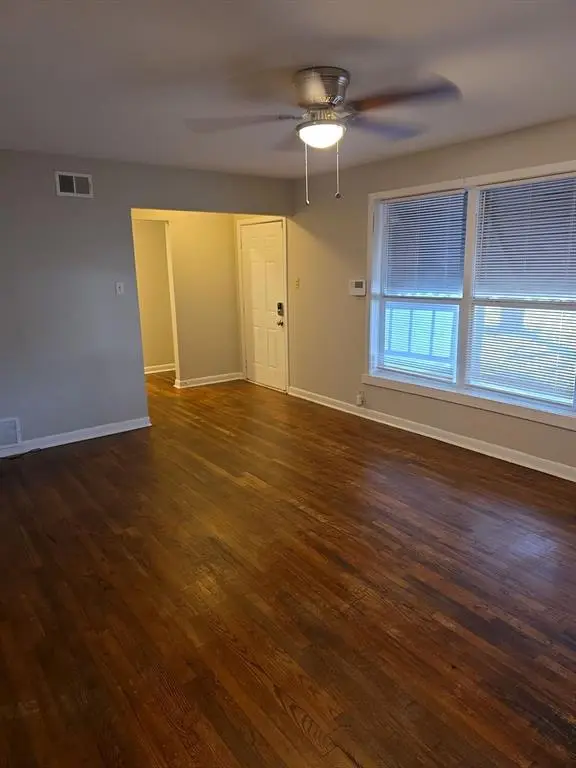 Sherman, TX 75092,1811 W College Street