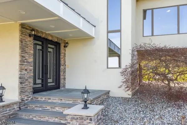 Sandyston Twp., NJ 07851,155 Route560