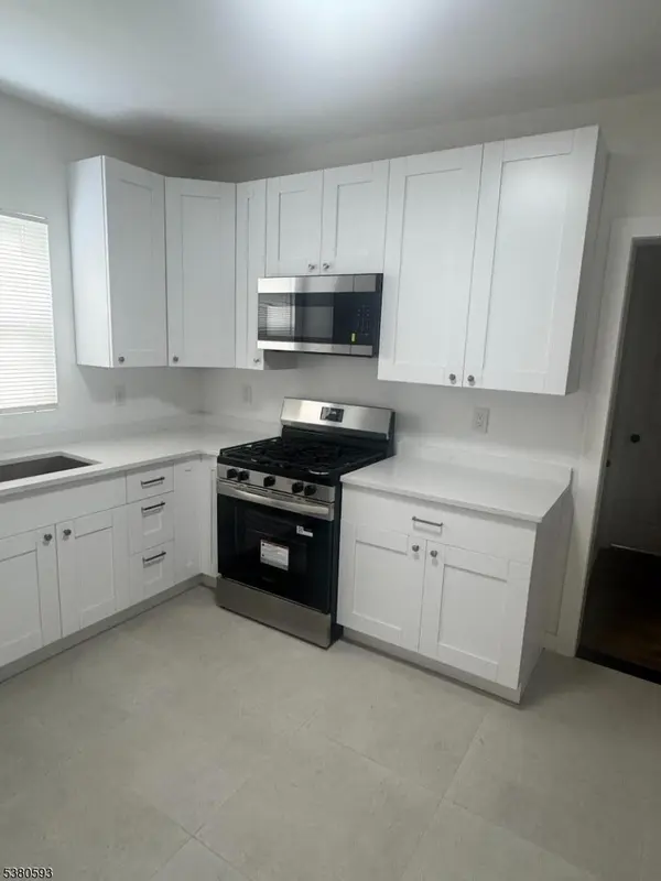 Newark City, NJ 07103,359 S 20Th St