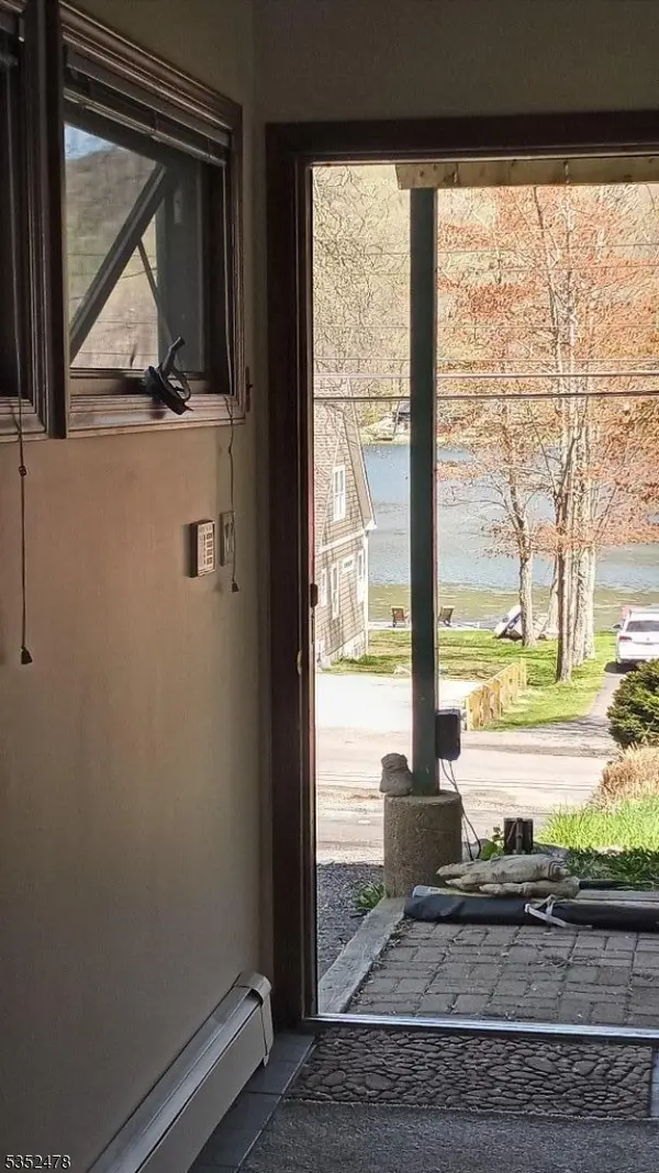 Vernon Twp., NJ 07461,83 Lakeside Dr