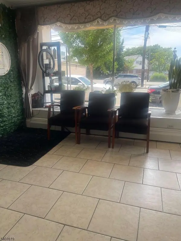 389 Belmont Ave, Haledon Boro, NJ 07508