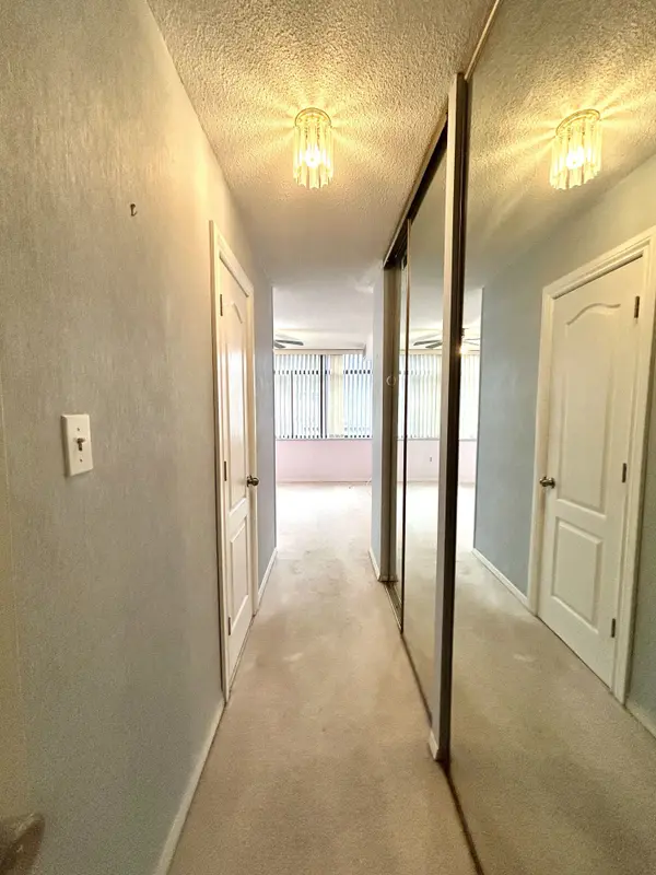 Toronto C07, ON M2R 3K1,1201 Steeles AVE W #102