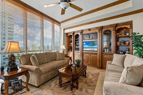 Fort Lauderdale, FL 33301,111 SE 8th Ave #1501