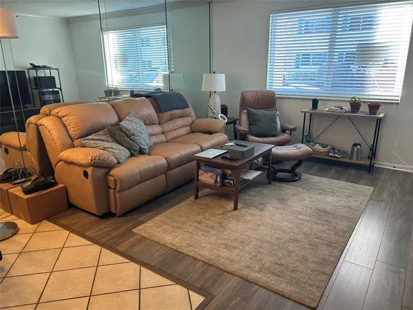 Fort Lauderdale, FL 33308,6263 NE 19th Ave #903