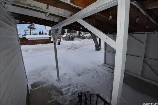 Nipawin, SK S0E 1E0,306 3rd AVENUE W