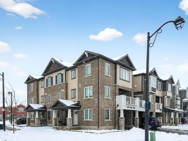 Milton, ON L9E 1S4,1274 Hop PL