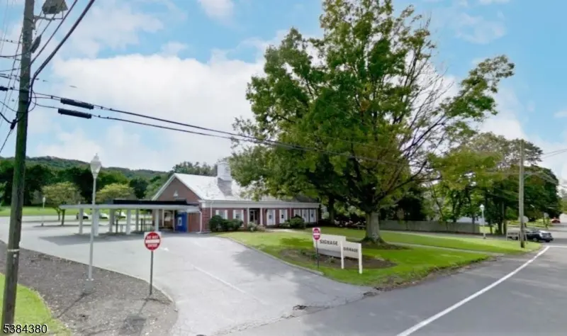 155 Main St, Bloomsbury Boro, NJ 08804