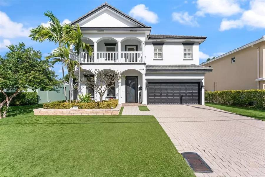 909 Mango Isle, Fort Lauderdale, FL 33315