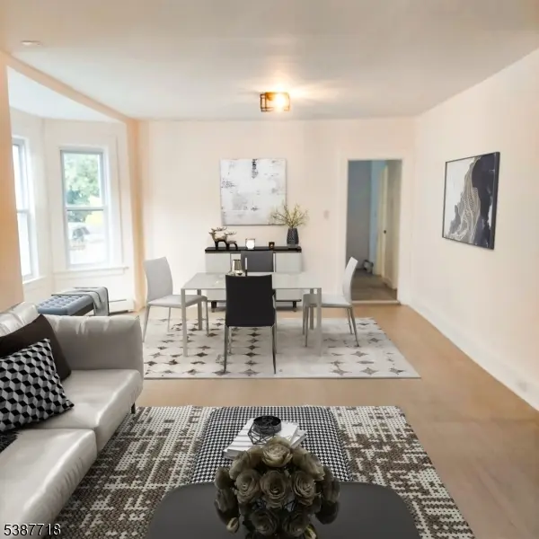 Montclair Twp., NJ 07042,88 Greenwood Ave #1