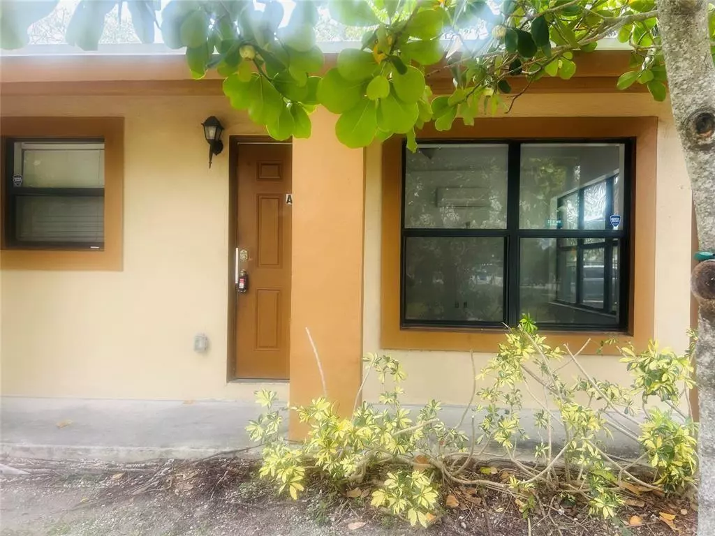 Fort Lauderdale, FL 33311,844 NW 3rd Ave #A