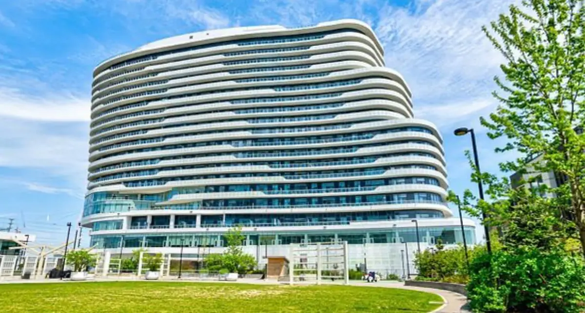 Mississauga, ON L5M 0Y4,2520 Eglinton AVE W #1604
