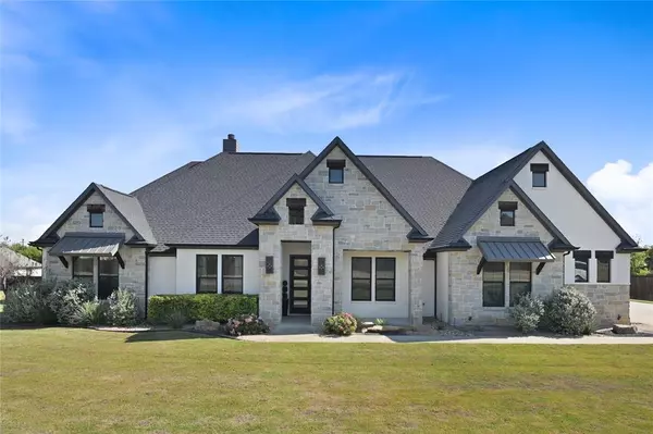 109 Vail Lane, Waxahachie, TX 75167