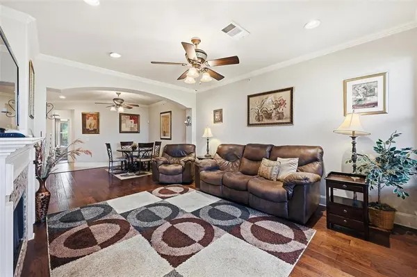 Lake Dallas, TX 75065,500 Waters Edge Drive #228