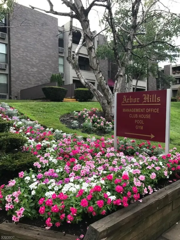 822 Main St #E, Belleville Twp., NJ 07110