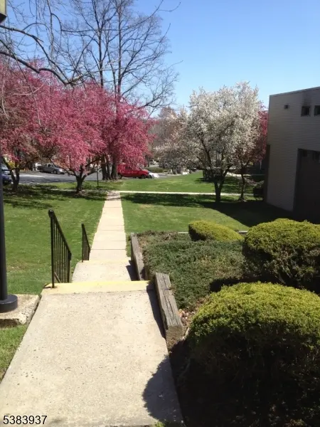 822 Main St #E, Belleville Twp., NJ 07110