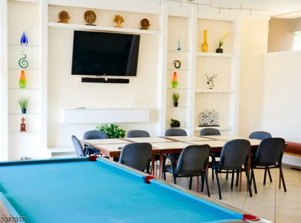 822 Main St #E, Belleville Twp., NJ 07110