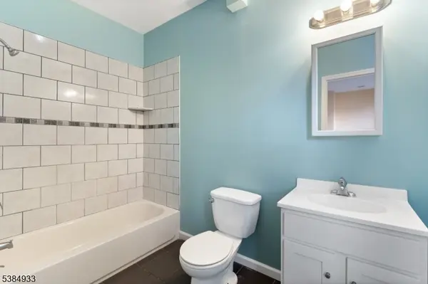 Newark City, NJ 07106,87 Columbia Ave #3