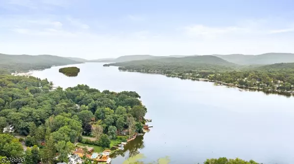 West Milford Twp., NJ 07421,27 Ringwood Ln