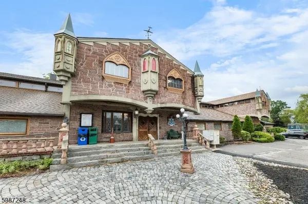 Flemington Boro, NJ 08822,84 Park Ave Unit G104