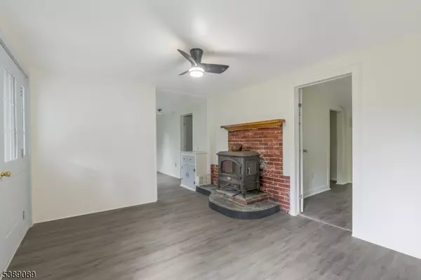 Frenchtown Boro, NJ 08825,68-A Trenton Ave