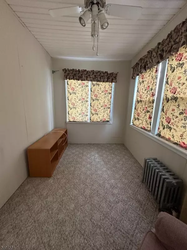 West Orange Twp., NJ 07052,10 Johnson Rd