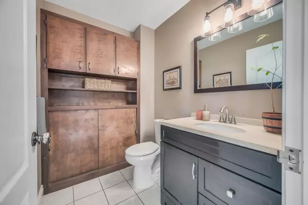 High River, AB T1V 1C6,9 Pekisko RD SW