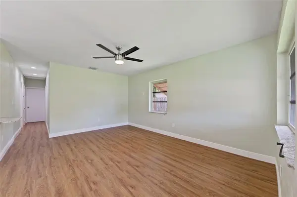 North Miami Beach, FL 33162,2071 NE 180th St