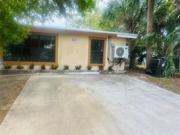 Fort Lauderdale, FL 33311,844 NW 3rd Ave #A