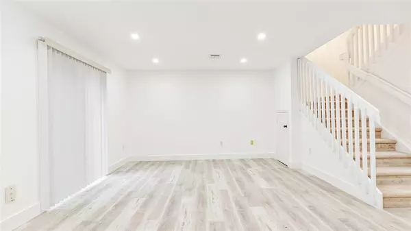 Hollywood, FL 33020,2314 Johnson St #20C