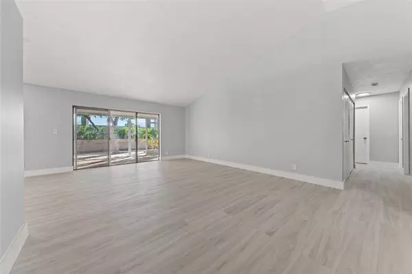 Boca Raton, FL 33496,9918 Moss Pond Drive