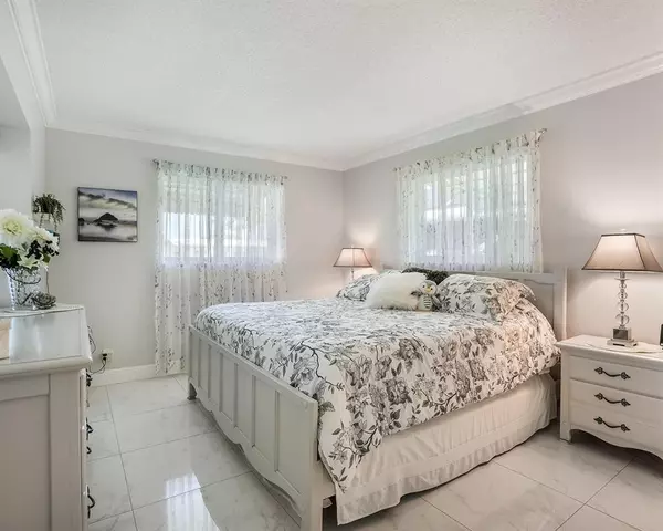 Tamarac, FL 33319,4621 NW 46th St