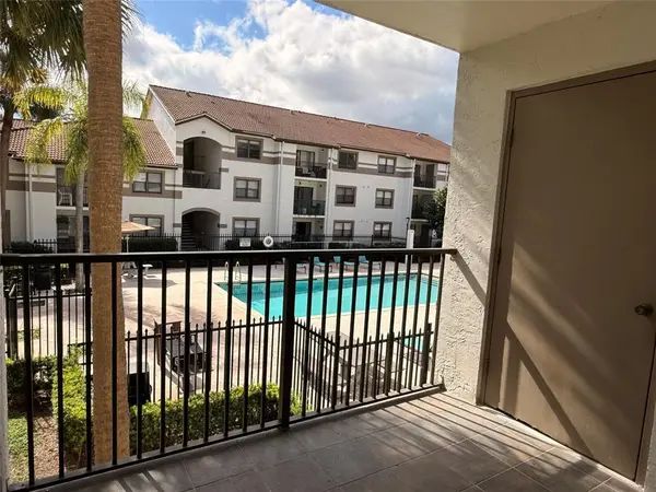 Hollywood, FL 33021,560 S Park #26-7