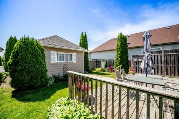 Cobourg, ON K9A 5X9,745 Prince Of Wales DR