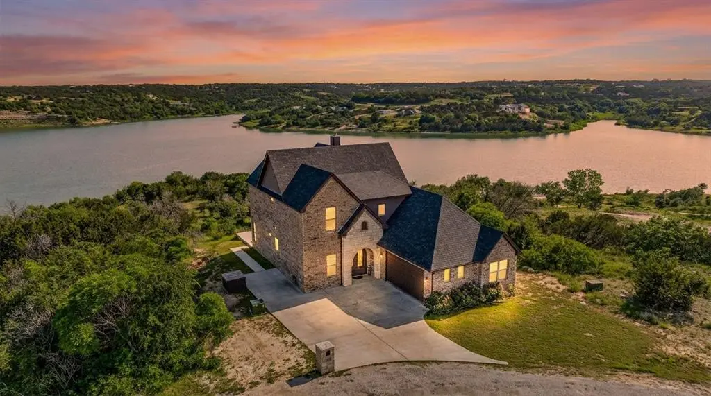 2350 Lakeside Drive, Bluff Dale, TX 76433