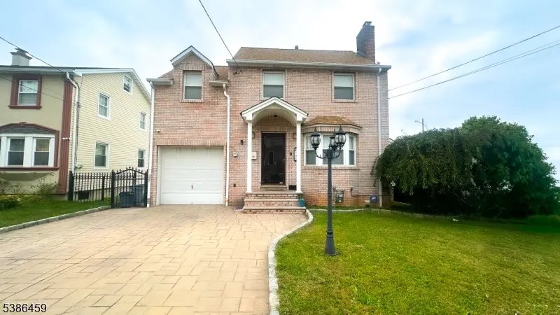 Elizabeth City, NJ 07202,706 Cedar Ave