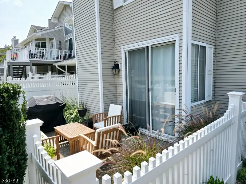 Bedminster Twp., NJ 07921,1 Ashley Court