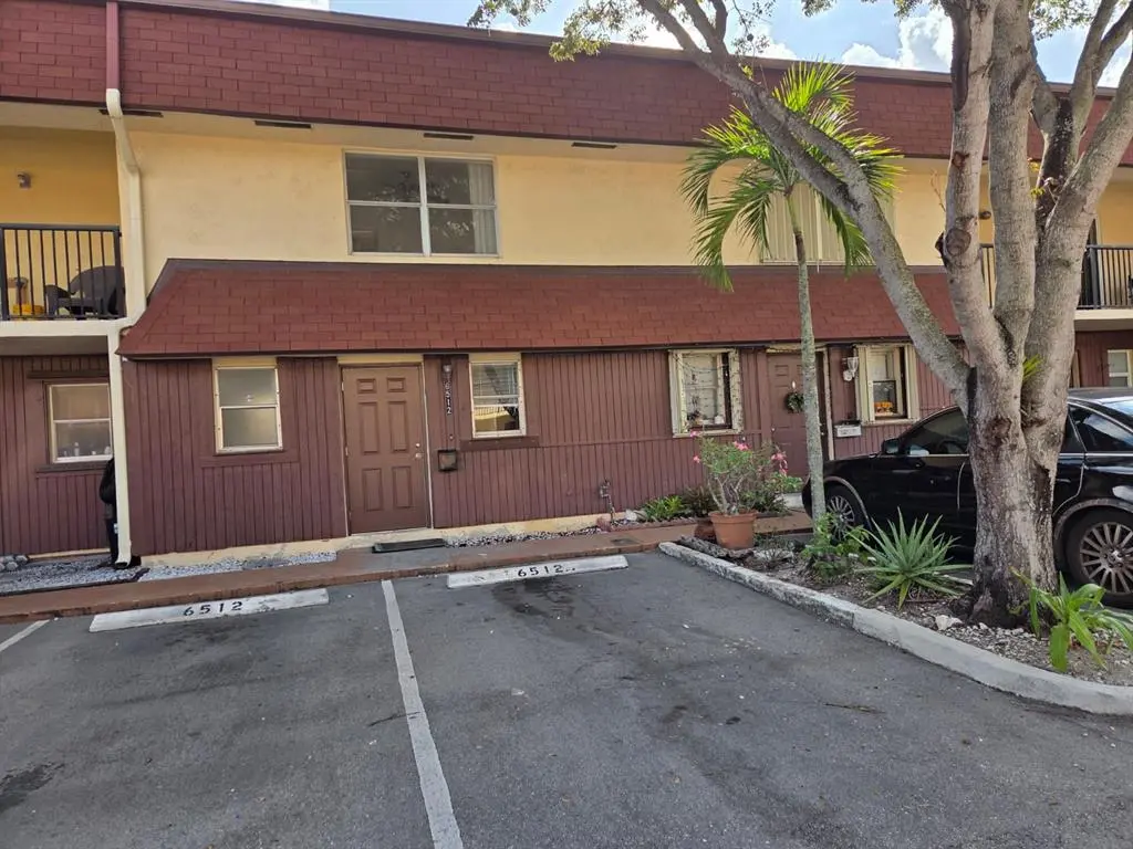 Davie, FL 33314,6512 SW 41ST PL #163