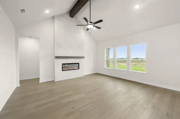 Waxahachie, TX 75167,211 Marie Lane