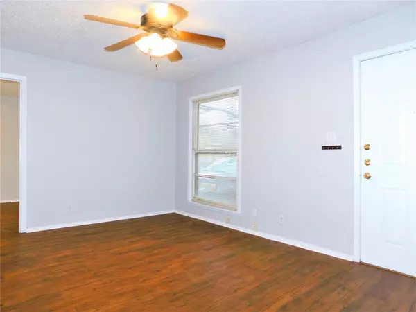 Denton, TX 76209,1515 Snyder Street