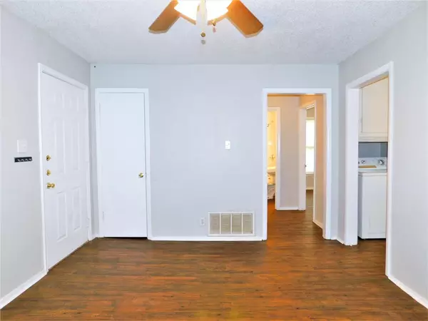 Denton, TX 76209,1515 Snyder Street