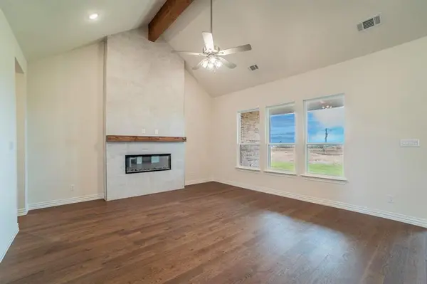 Waxahachie, TX 75167,221 Marie Lane