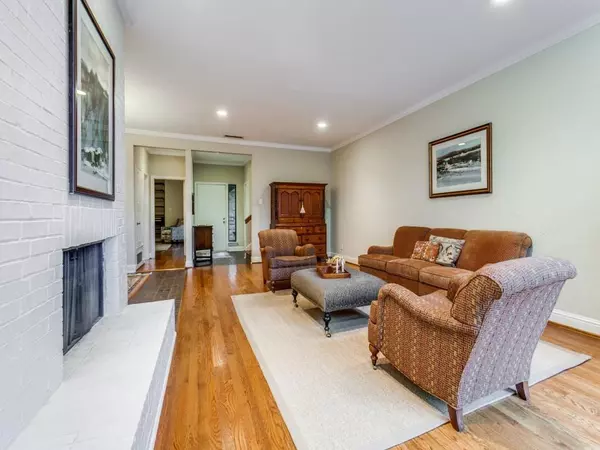 Dallas, TX 75230,12275 Montego Plaza