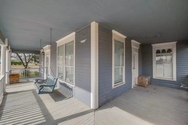 Coleman, TX 76834,720 W Pecan Street