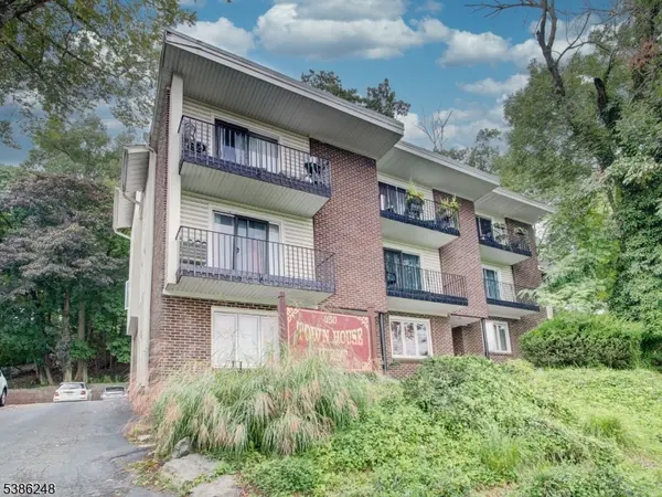 850 Bloomfield Ave, Montclair Twp., NJ 07042