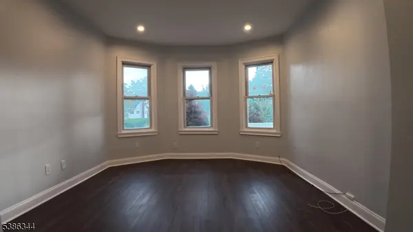 Clifton City, NJ 07014,322 Rutherford Blvd