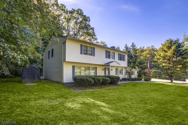 Vernon Twp., NJ 07461,9 Crest Hill Dr