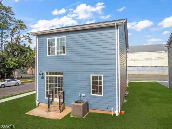 Piscataway Twp., NJ 08854,1758 S 2nd Street